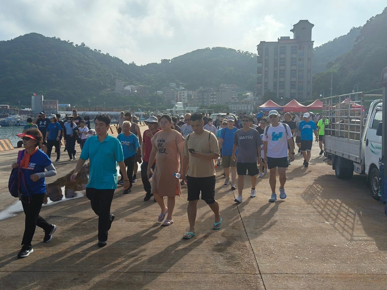 113年度「拒絕私劣菸_『馬』上e起來」防制菸品稅捐逃漏租稅宣導活動-健行